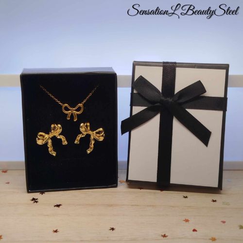 Parure Nœuds Précieux – Les Deux Pièces : Collier & Boucles d'Oreilles