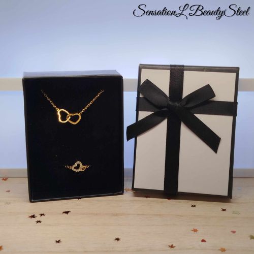 Parure Cœurs Entrelacés – Les Deux Pièces : Collier & Bague