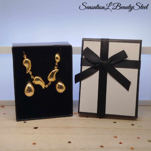 Parure Goutte d'Eau – Les Deux Pièces : Boucles d'Oreilles & Bracelet