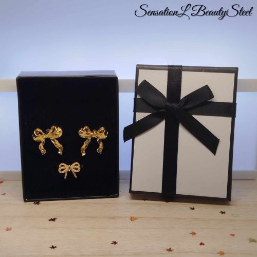 Parure Nœud Précieux – Les Deux Pièces : Boucles d'Oreilles & Bague